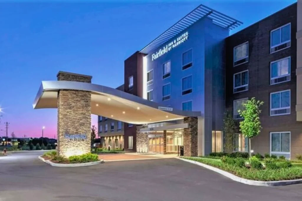 Fairfield Inn & Suites Arlington
