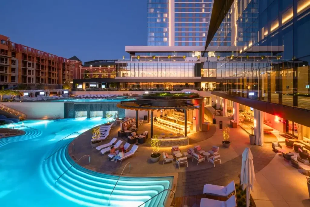 Loews Arlington Hotel