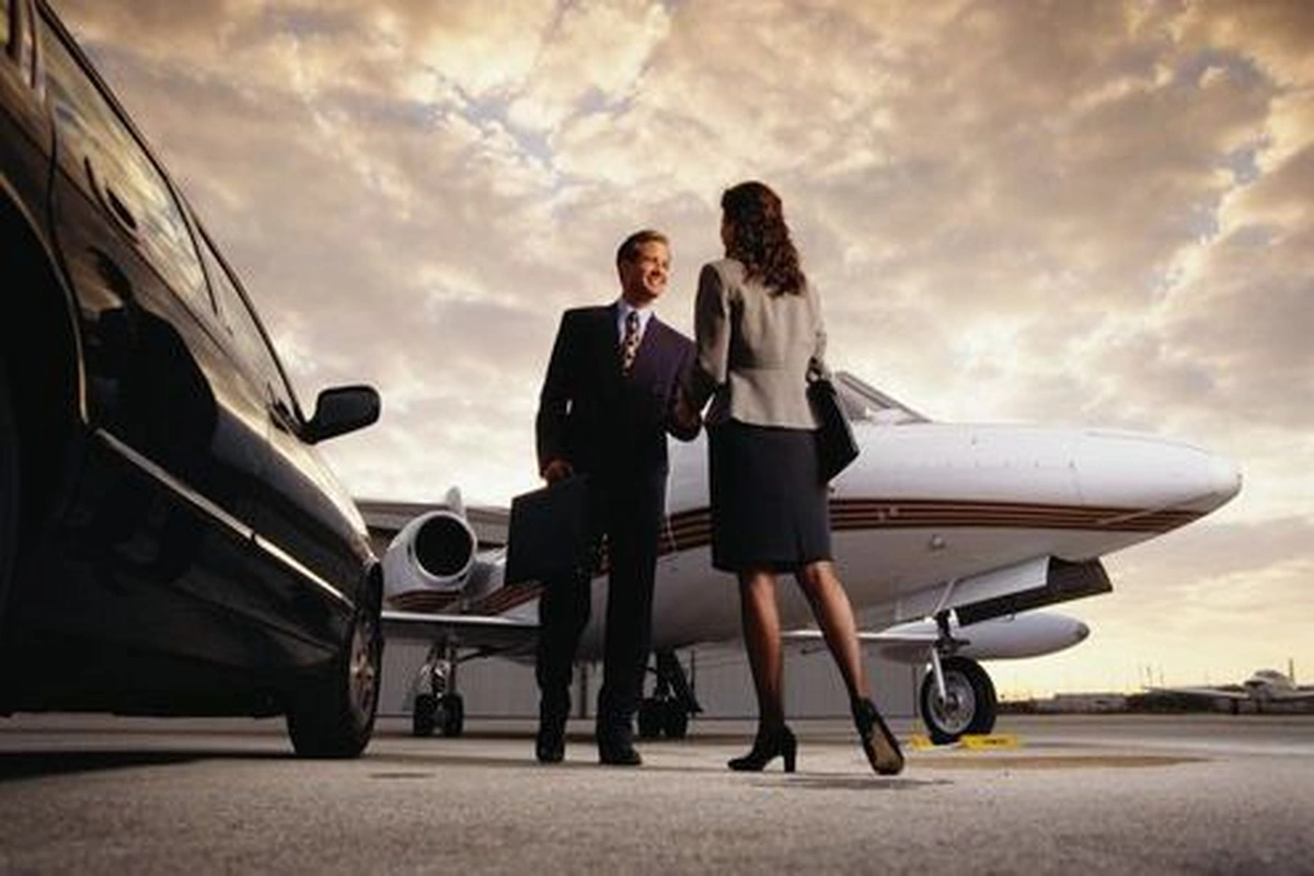 Your Premier DFW Airport Limo & Black Car Service